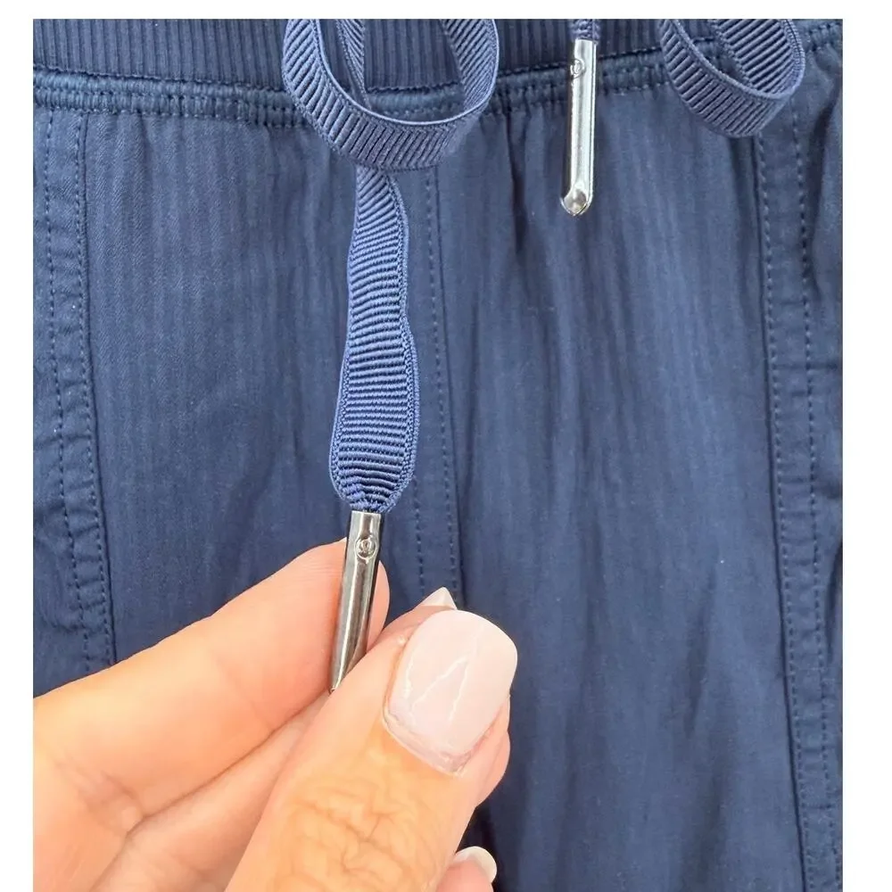 Lululemon Dance Studio Mid-Rise Jogger in True Navy size 6